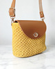 torby na ramię Żółta torebka kuferek z brązową klapką 5