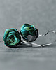kolczyki wire wrapping Kolczyki różyczki butelkowa zieleń 1