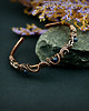 bransoletki wire wrapping Miedziana bransoleta mankietowa z szafirami 7