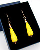 kolczyki z kamieniami Kolczyki żółte krople z rzeźbionych kamieni 1
