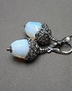 kolczyki wire wrapping Opalit  w sweterku - kolczyki 3