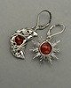 kolczyki wire wrapping Asymetryczne kolczyki księżyc i słońce karneol wire wrapping 1