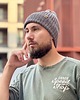 czapki i kapelusze męskie Ciemnoszara czapka ściągaczowa 4