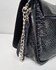 torby na ramię Czarna skórzana torebka z fakturą węża 1