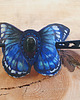 spinki i klamry do włosów Skórzana spinka blue monarch z kamieniem 2