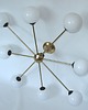lampy wiszące Żyrandol Stilnovo style lata 60. Mosiądz, metal i szkło 8x E14 Vintage 8