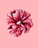 gumki do włosów Gumka jedwabna, scrunchie, frotka strawberry pink MAXI 3