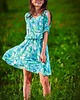 sukienki midi damskie Piękna, kobieca i elegancka letnia sukienka midi - EXOTIC FLORA - 7