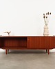 komody i szafki Sideboard, design, lata 70, producent: Aerthoj Jensen & Molholm Herning 2