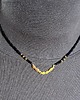 chokery Boho minimalistycznie choker ze złotymi rybkami Urok prostoty miły Prezent 1