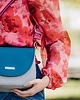 torby na ramię Torebka listonoszka podkówka szara z turkusową klapką i różowym paskiem 2