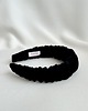 opaski do włosów Czarna marszczona opaska Black Silky Velvet 1