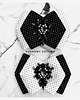 broszki Brosza Black & White w kropeczki  z czarnym kryształem 1