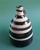 wazony Wazon butelka czarno białe prążki pasy ręcznie malowana 3