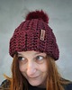 czapki damskie Ciepła czapka szydełkowa Bordo z pomponem 5