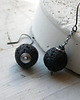 kolczyki wire wrapping czarna lawa  na łańcuszku - kolczyki 1