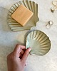 patery i talerze Zestaw ceramicznych muszli - szałwia 2