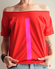 t-shirt damskie Kreska różowa na czerwonym Oversize 1