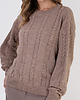 swetry damskie  Oryginalny sweter w warkoczowe wzory - SWE323 mocca MKM 2