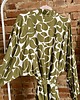 szlafroki damskie Szlafrok narzutka kimono w ciekawy zielony print 2