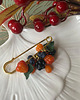 broszki Ręcznie robiona broszka z jagodami moroszki  2