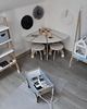 meble do pokoju dziecka Narożny drewniany stół z organizerem BAJTEL 1