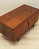 komody i szafki Szafka palisandrowa, duński design, lata 70, produkcja: Hundevad 4