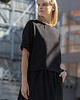 t-shirt damskie Wiskozowy t-shirt oversize - czarny 6