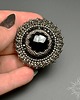 broszki Fleur d'argent, broszka z onyksem, beading, haft 4