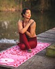 akcesoria do jogi Mata do jogi podróżna LOVE TRAVEL różowa - kauczukowa, antypoślizgowa 3