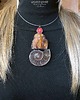 wisiory Bursztyn i skamielina amonit z Madagaskaru niezwykły wisior handmade prezent 3