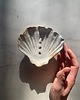 mydelniczki Ceramiczna Mydelniczka Handmade Muszelka Muszla Biało Beżowa 2