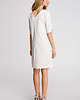 sukienki mini damskie Sukienka pudełkowa z dekoltem-ecru (S-113) 1