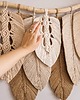 makramy Beżowa dekoracja na ścianę w stylu boho / skandynawskim, plecione liście 2