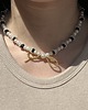chokery Perłowy choker z kokardką 1