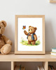 obrazy i plakaty do pokoju dziecięcego PLAKATY POKOJ DZIECKA miś na łące obrazki pokój dziecka 3