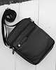 torby i nerki męskie Saszetka męska na ramię listonoszka skórzana czarna miejska AY-30-BL 3