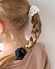 gumki do włosów Jedwabna scrunchie gumka frotka wąska micro biała 2