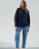 swetry damskie Sweter Cashmere Hug Deep Ocean 2