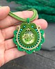 wisiory Wisiorek naszyjnik sutasz zielony wiosenny handmade z ważką Malva 1