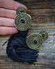 kolczyki soutache Czarno- złote spirale kolczyki soutache z chwostami 7