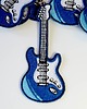 naszywki na ubrania Naszywka naprasowanka GITARA ELEKTRYCZNA NIEBIESKA termo haft 4x9,6cm 2