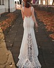 suknie ślubne Suknia ślubna z koronkowym trenem / PALMYRA III 7