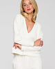 bluza bez kaptura damska Bluza z głębokim dekoltem-ecru(LA-131) 1