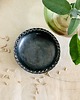 patery i talerze round and round- czarny talerzyk 5