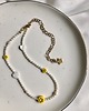 chokery Naszyjnik choker z pereł Smiley 2