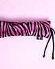 Zabawki dla zwierząt Zabawka dla kota kopacz kick & hug ze sznureczkami i kocimiętką ZEBRA RÓŻOWA 1