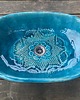 umywalki UM48 Umywalka ceramiczna, owalna, duża, kolor turkusowy z folkową koronką 1