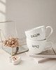 kubki Zestaw 2 białych kubków porcelanowych 500 ml - motyw złotego serca z napisem 1