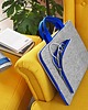 etui na laptopa MACBOOK etui filcowe niebieskie raczki i zamek 6